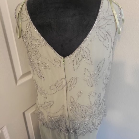 J Kara beaded dress with jacket with tags size 16 - Picture 3 of 11